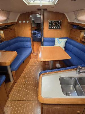 Jeanneau Sun Odyssey 37