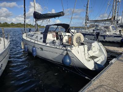 Jeanneau Sun Odyssey 37