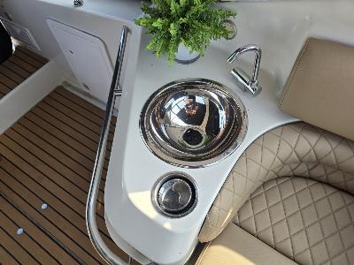 Chris Craft 322 Crown