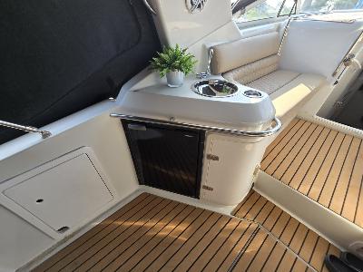 Chris Craft 322 Crown