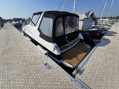 Chris Craft 322 Crown